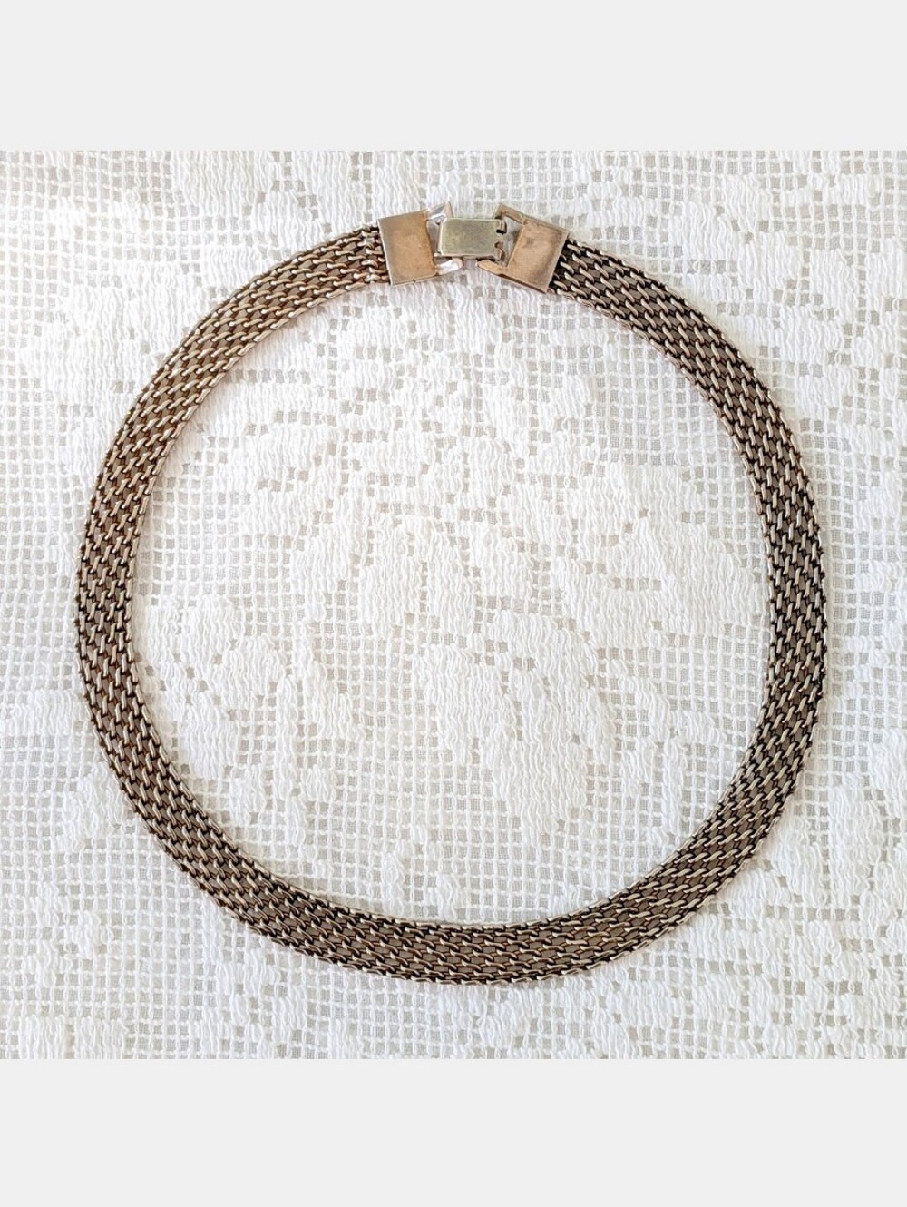 Vintage 1970s Gold Mesh Collar Necklace Woven Choker Statement 14 in Length